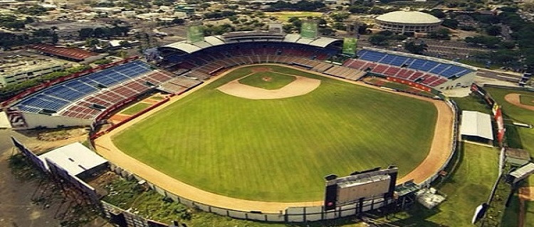 Estadio Quisqueya Juan marichal