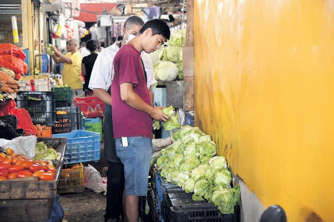 Los platanos la cebolla el ajo y las verduras siguen aumentando sus precios