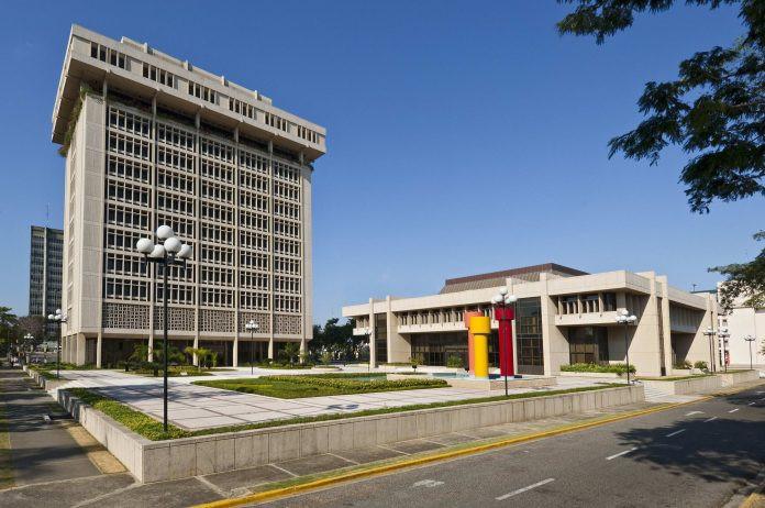 Banco Central 01 696x462