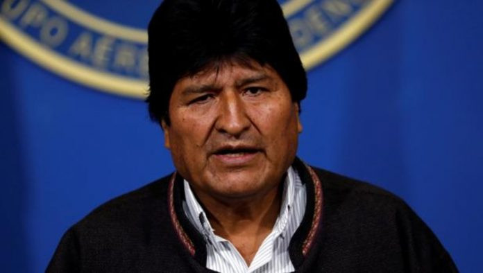 Evo morales bolivia huye kcmC 1240x698@abc 1 696x394