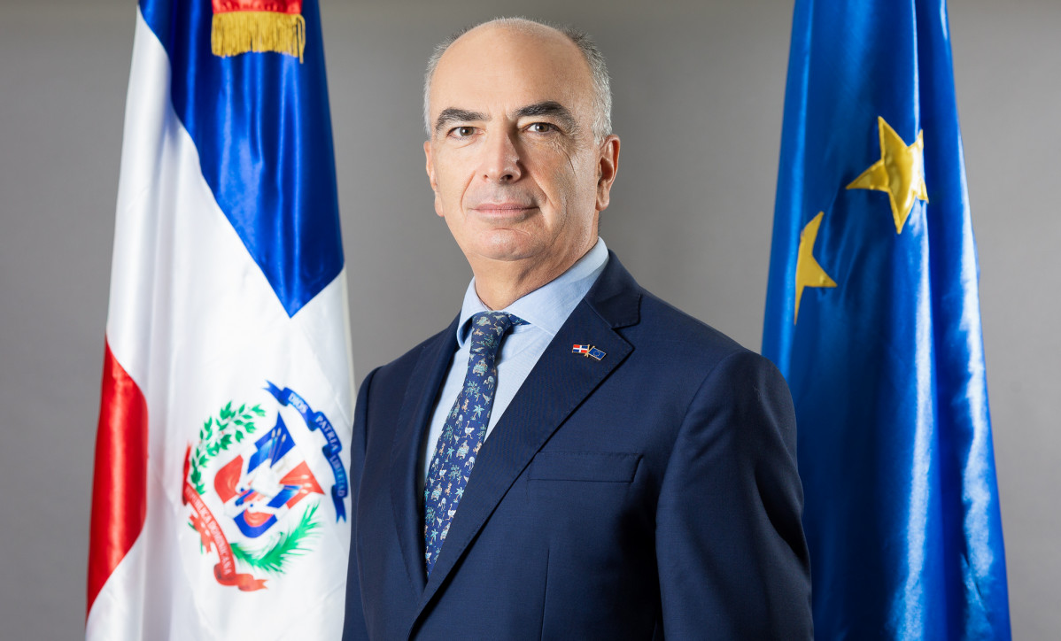 Embajador Gianluca Grippa