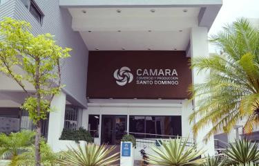 Fachada comercial cu00e1mara f932c748 foco 0 0 375 240