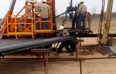 Petroleo trabajos en pozo petrolero west texas 799b616c focus 0 0 375 240