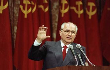 Gorbachov 1989 11c7650c focus 0.13 0.06 375 240