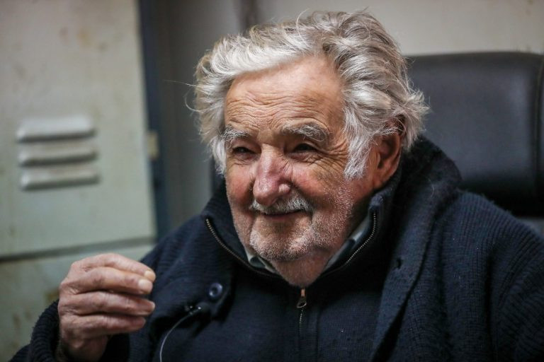 Mujica kuca