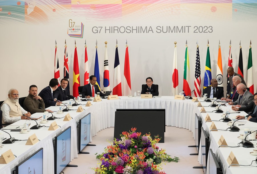G7 2