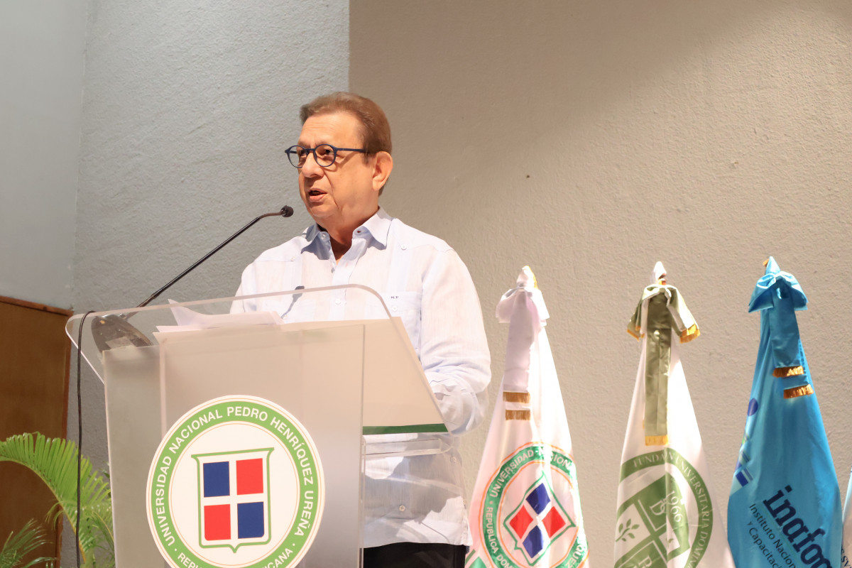 2. Arq. Miguel Fiallo Calderu00f3n, rector de la UNPHU (1)