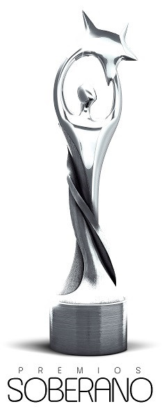 Estatuilla  premios soberano.