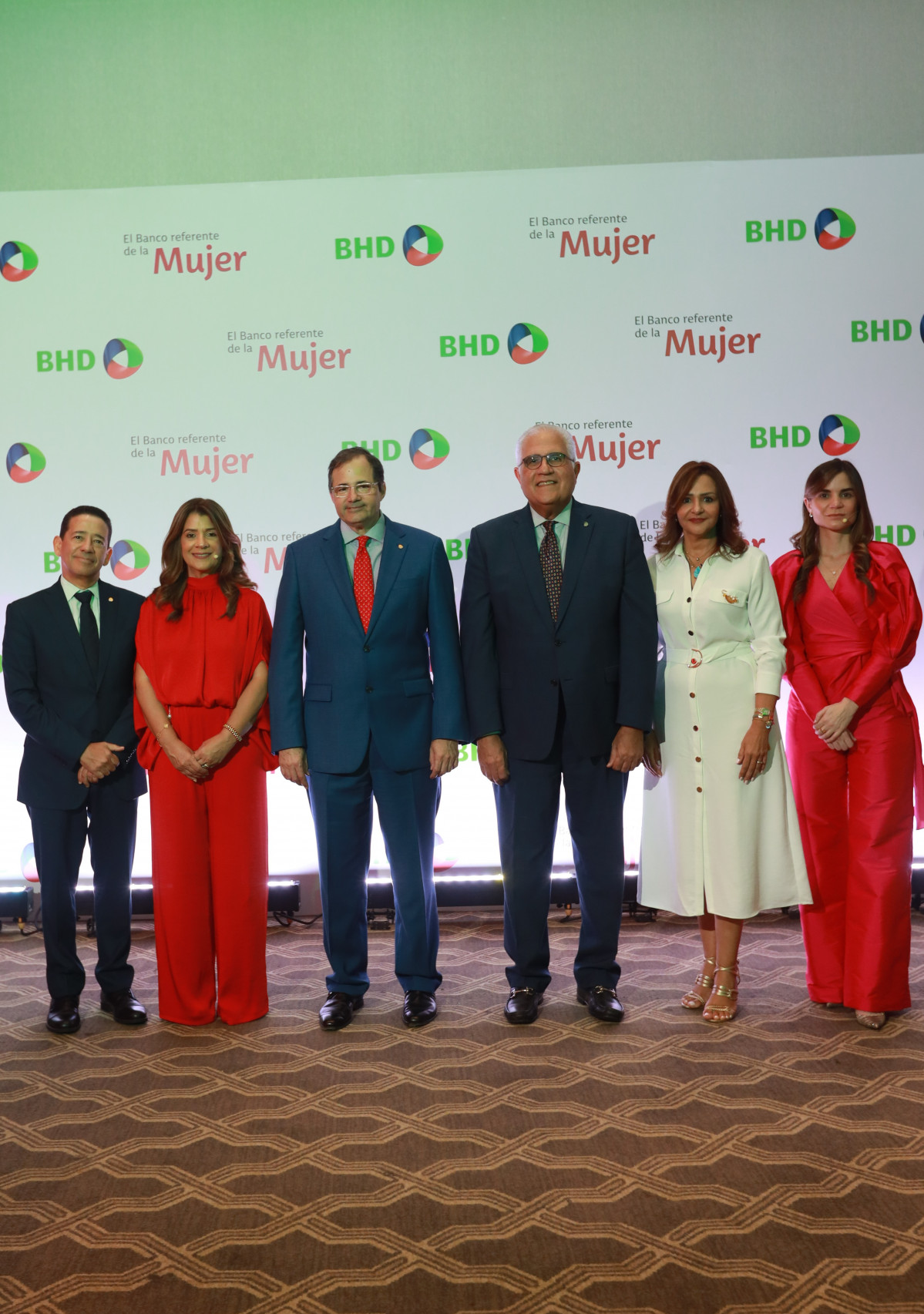 Adrian Guzman, Rosa Marubeni, Steven Puig, Luis Lembert, Josefina Gonzalez y Coral Sanchez 2
