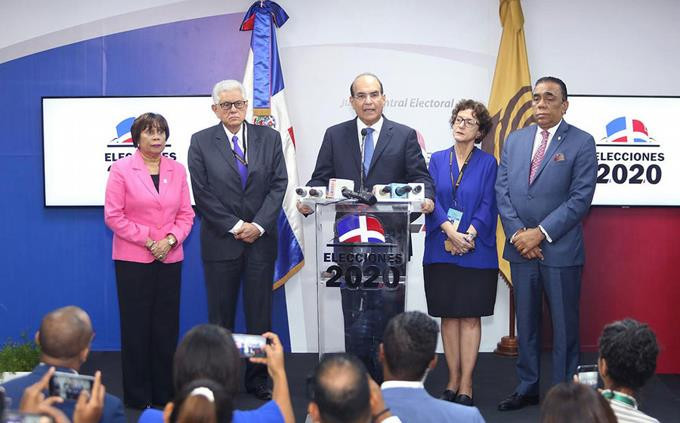 Castanos afirma esta abierto para que equipos se auditen