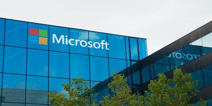 La nube vuelve a impulsar a Microsoft que gana un 29 en seis meses 700x352