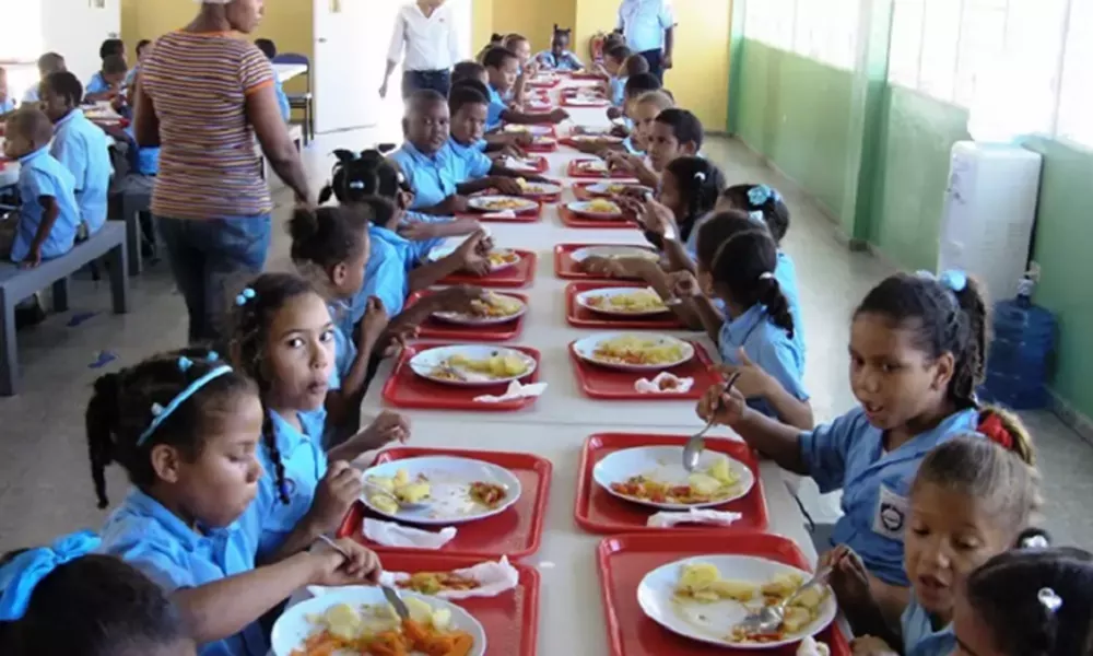 6a6d98dd almuerzo escolar rd 5e45ffe46598f