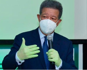 Leonel fernandez proselistimo 13899906 20200514232745