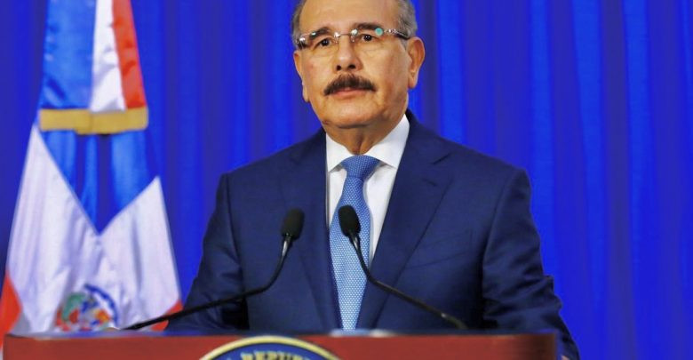 Nota Danilo Medina extiende toque de queda por 15 du00edas a partir del viernes 3 de abril exhorta a observar medidas distanciamiento social 02 04 2020 780x405