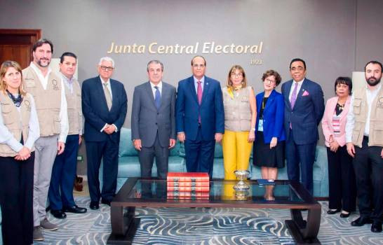 Jce observadores de la oea1 14236235 20200629163528