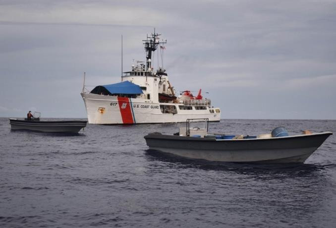 Repatrian a 86 dominicanos interceptados en el canal de la mona