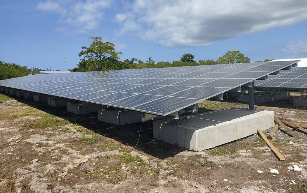 Energia solar isla saona 1024x643
