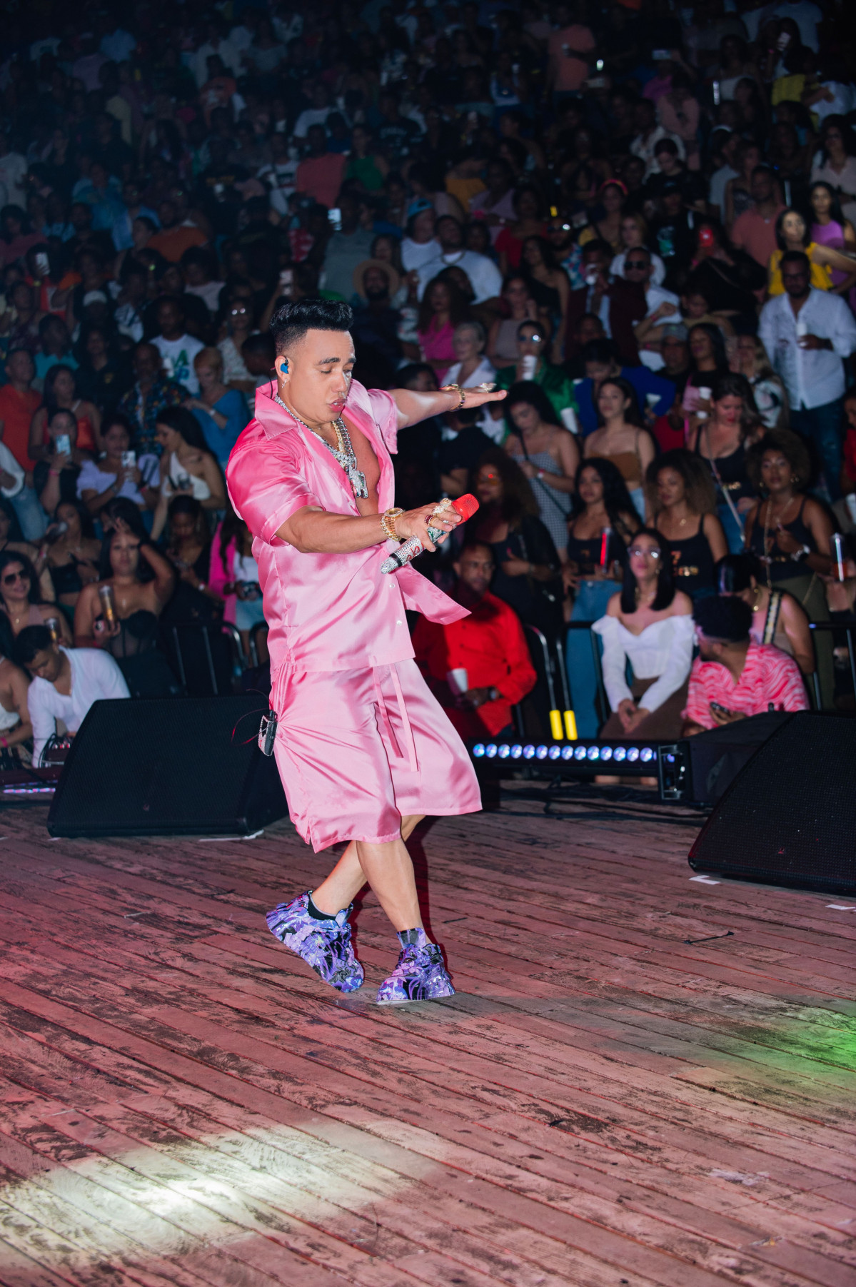 Elvis Martu00ednez en Puerto Plata 2